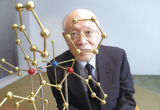 Ryoji Noyori: Research Should Be Fresh, Simple, and Clear