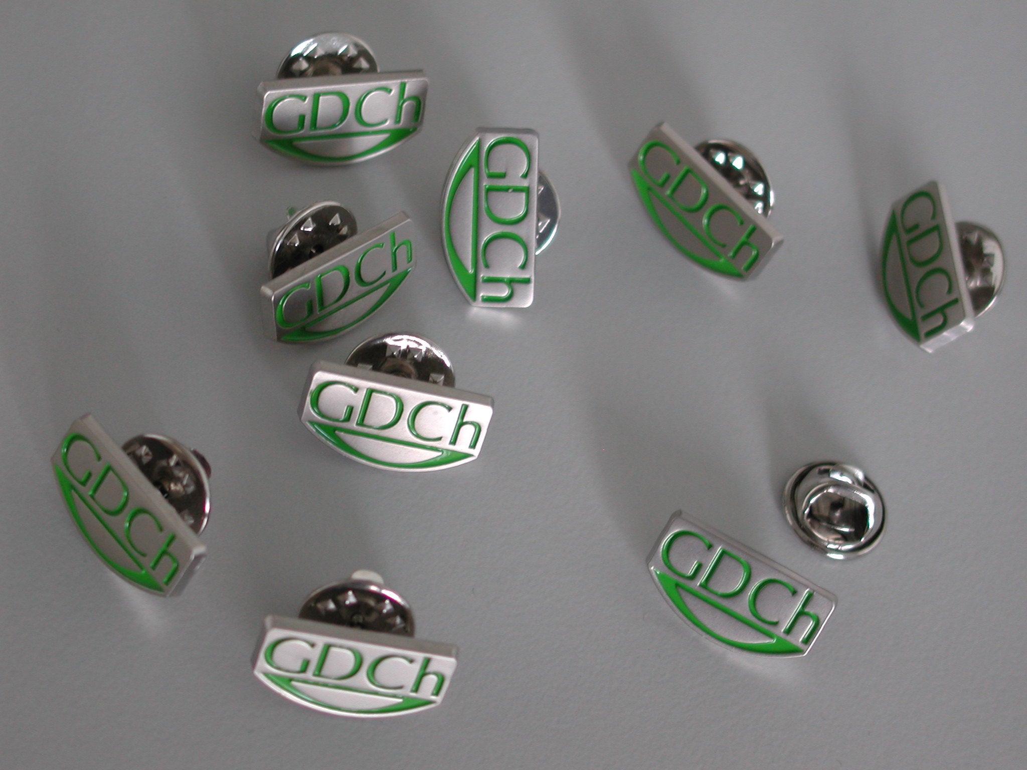 GDCh-Pin zum Anstecken – GDCh-Shop